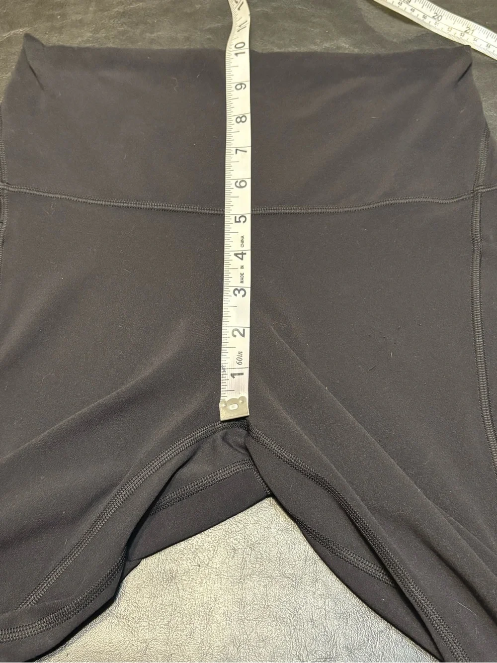 lululemon athletica Black High-Rise Leggings with Side Pockets size 6